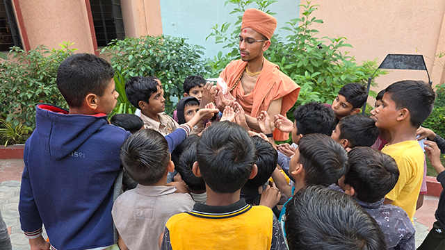 Akhand Swami Ji